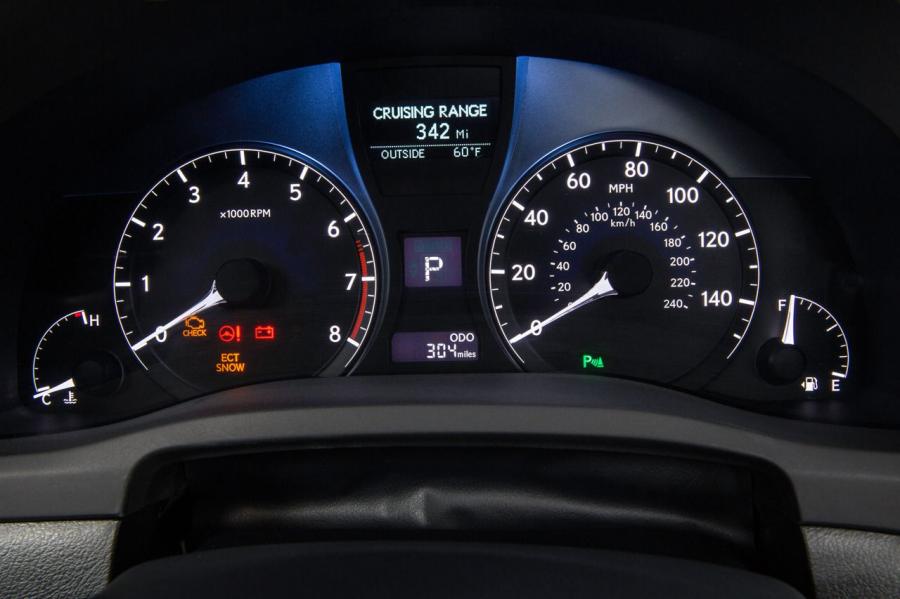  Lexus RX350 2013 года  (фото 9 из 33)